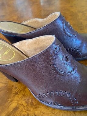 Jack Rogers Brown Leather Mules Clogs